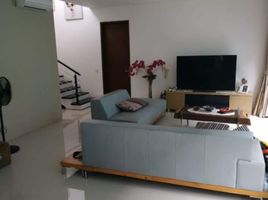 4 Habitación Villa en venta en Lakarsantri, East Jawa, Lakarsantri