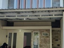 3 Habitación Villa en venta en Rungkut, East Jawa, Rungkut