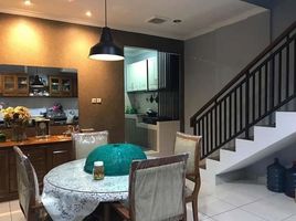 5 Bedroom House for sale in Husein Sastranegara International Airport, Andir, Sumurbandung