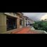 4 Bedroom House for sale in Jambangan, Surabaya, Jambangan