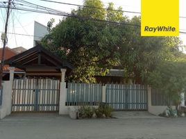 6 Kamar Rumah for sale in Gayungan, Surabaya, Gayungan