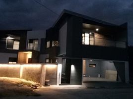 5 Bedroom House for sale in Angeles City, Pampanga, Angeles City