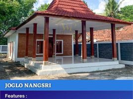 4 Bedroom Villa for sale in Seyegan, Sleman, Seyegan