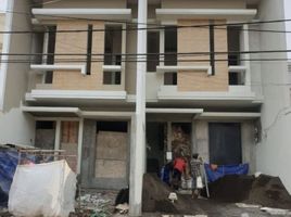 3 Habitación Villa en venta en Kenjeran, East Jawa, Kenjeran