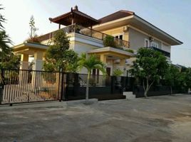 7 Bedroom House for sale in Tembalang, Semarang, Tembalang