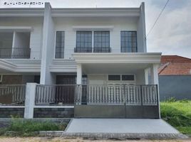 4 Bedroom Villa for sale in Kenjeran, Surabaya, Kenjeran