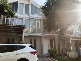 2 Bedroom Villa for sale in Kenjeran, Surabaya, Kenjeran