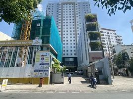 605 m² Office for rent in Cô Giang, Quận 1, Cô Giang