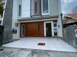 3 Habitación Villa en venta en Rungkut, East Jawa, Rungkut