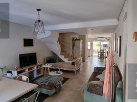 3 Bedroom House for sale in Lomas De Zamora, Buenos Aires, Lomas De Zamora
