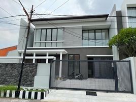 5 Bedroom House for sale in Mulyorejo, Surabaya, Mulyorejo