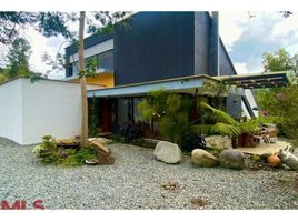 4 Bedroom Villa for sale in Bare Foot Park (Parque de los Pies Descalzos), Medellin, Medellin