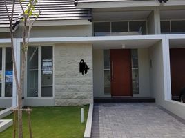 2 Bedroom House for sale in Tandes, Surabaya, Tandes