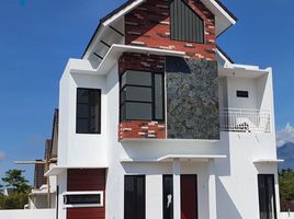 3 Bedroom House for sale in Klojen, Malang Regency, Klojen