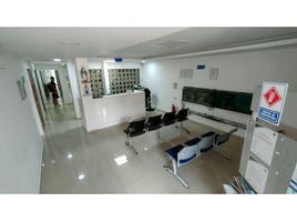 490 SqM Office for sale in River View Park, Cali, Cali