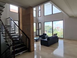 5 Bedroom House for sale in 23 Paskal Shopping Center, Andir, Cidadap