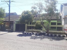4 Habitación Villa en venta en Rungkut, East Jawa, Rungkut