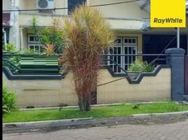 4 Schlafzimmer Haus zu verkaufen in Karangpilang, East Jawa, Karangpilang