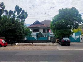 5 Bedroom House for sale in Dukuhpakis, Surabaya, Dukuhpakis