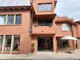 4 Bedroom Villa for sale in Santafé Mall (Centro Comercial Santafé Bogotá), Bogota, Bogota