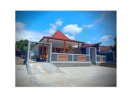 4 Bedroom House for sale in Seyegan, Sleman, Seyegan