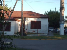 Villa 4 chambre à vendre à Moron, Buenos Aires, Moron