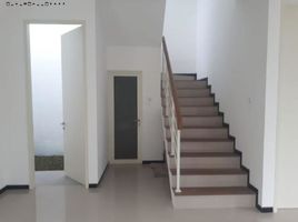 3 Schlafzimmer Villa zu verkaufen in Tambaksari, East Jawa, Tambaksari