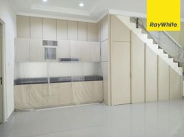 4 Bedroom House for sale in Kenjeran, Surabaya, Kenjeran