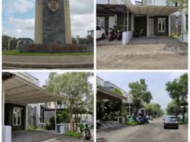 3 Bedroom House for sale in Wiyung, Surabaya, Wiyung