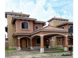 4 Habitación Casa en venta en Ciudad de Panamá, Panamá, Juan Díaz, Ciudad de Panamá