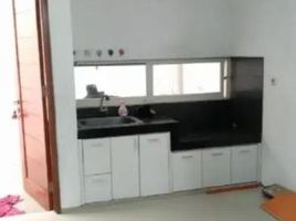 3 Bedroom House for sale in Jambangan, Surabaya, Jambangan