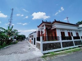 3 Kamar Vila for sale in Prambanan, Klaten, Prambanan