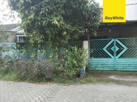 4 Schlafzimmer Haus zu verkaufen in Karangpilang, East Jawa, Karangpilang