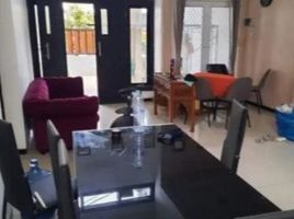 4 Habitación Villa en venta en Rungkut, East Jawa, Rungkut