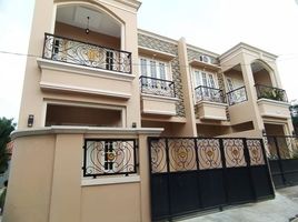 4 Kamar Vila for sale in Setu Babakan, Jaga Karsa, Jaga Karsa