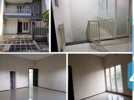 5 Habitación Villa en venta en Kenjeran, East Jawa, Kenjeran