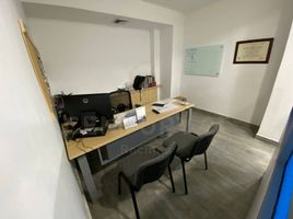 555 SqM Office for rent in River View Park, Cali, Cali