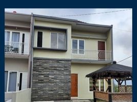 4 Habitación Villa en venta en Gayungan, East Jawa, Gayungan, Surabaya, East Jawa