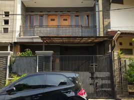 4 Bedroom House for sale in Margacinta, Bandung, Margacinta