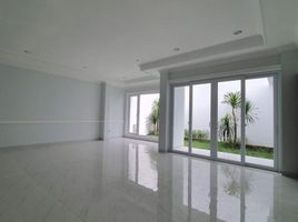 6 Bedroom House for sale in Kaya Rempah MRT Fatmawati, Cilandak, Cilandak