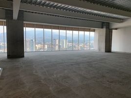 273 m² Office for sale in Mexico, Huixquilucan, Mexico