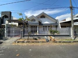 3 Kamar Vila for rent in Indonesia, Mulyorejo, Surabaya, East Jawa, Indonesia