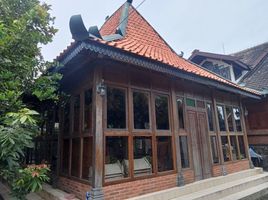 11 chambre Maison for sale in Yogyakarta, Depok, Sleman, Yogyakarta