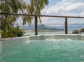 Maison 3 chambre à vendre à Valle De Bravo, Mexico, Valle De Bravo