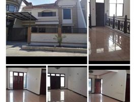 6 Bedroom Villa for sale in Kenjeran, Surabaya, Kenjeran