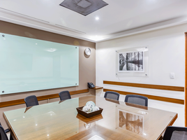 0 m2 Office for rent in Mexique, Huixquilucan, Mexico, Mexique