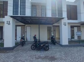 3 Schlafzimmer Haus zu verkaufen in Gunung Anyar, East Jawa, Gunung Anyar