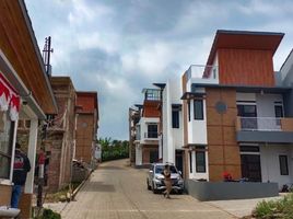 2 Bedroom Villa for sale in Husein Sastranegara International Airport, Andir, Sukasari