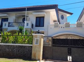 4 Bedroom House for sale in Wonocolo, Surabaya, Wonocolo