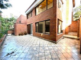 4 Habitación Villa en venta en Medellín, Antioquia, Medellín